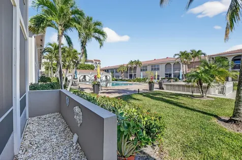 250 Ne 20th Street Boca Raton FL 33431
