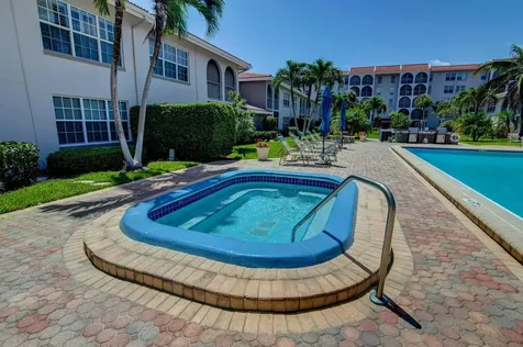 250 Ne 20th Street Boca Raton FL 33431