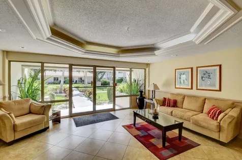 250 Ne 20th Street Boca Raton FL 33431