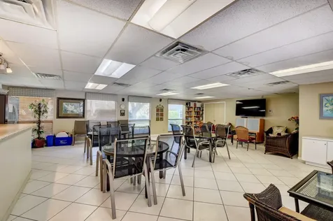 250 Ne 20th Street Boca Raton FL 33431