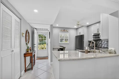250 Ne 20th Street Boca Raton FL 33431