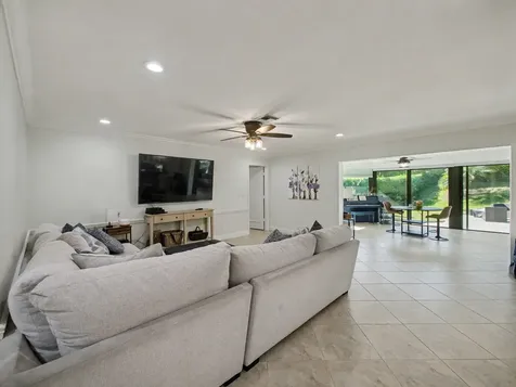 720 Muirfield Circle Atlantis FL 33462