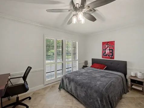 720 Muirfield Circle Atlantis FL 33462