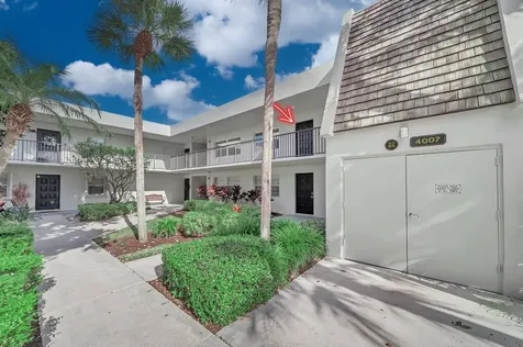 4007 N Cypress Drive Pompano Beach FL 33069