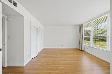 4007 N Cypress Drive Pompano Beach FL 33069
