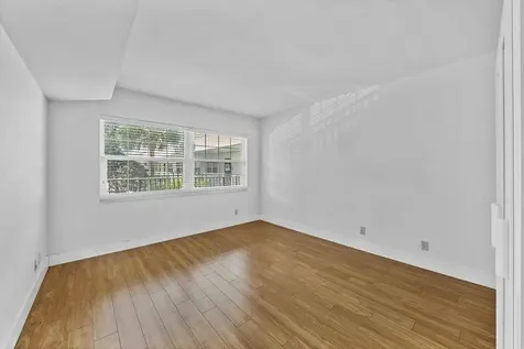 4007 N Cypress Drive Pompano Beach FL 33069