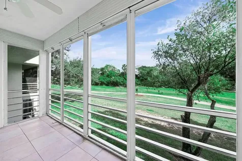 4007 N Cypress Drive Pompano Beach FL 33069