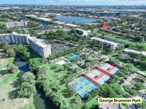 4007 N Cypress Drive Pompano Beach FL 33069