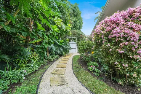 118 N Dixie Boulevard Delray Beach FL 33444