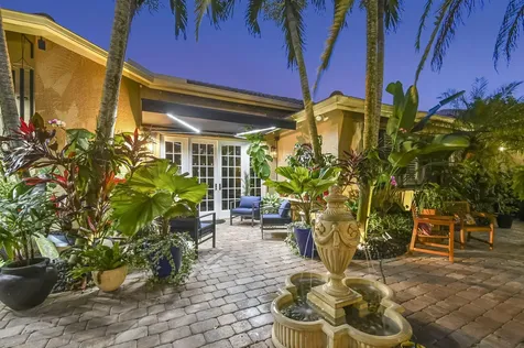 7723 Via Grande Boynton Beach FL 33437