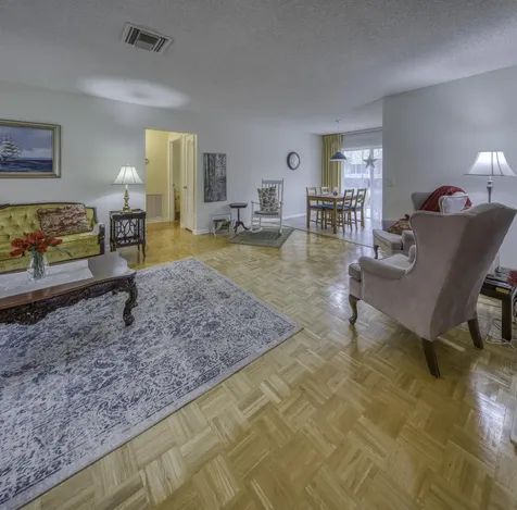 32 Ocean Breeze Lake Worth Beach FL 33460