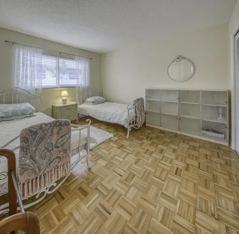 32 Ocean Breeze Lake Worth Beach FL 33460