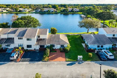 5326 Jog Lane Delray Beach FL 33484