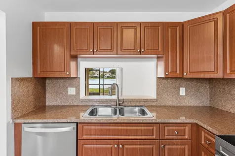 5326 Jog Lane Delray Beach FL 33484