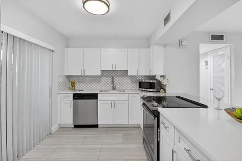 450 Piedmont J Delray Beach FL 33484