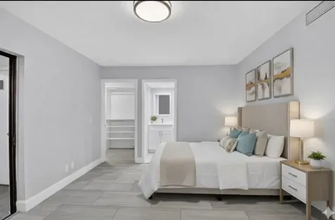 450 Piedmont J Delray Beach FL 33484