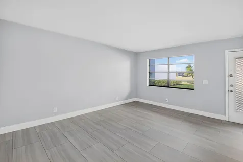 450 Piedmont J Delray Beach FL 33484