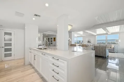 2295 S Ocean Boulevard Palm Beach FL 33480
