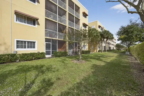 4723 Lucerne Lakes Boulevard Lake Worth FL 33467