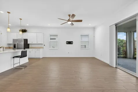 607 Se Mulberry Way Port Saint Lucie FL 34984
