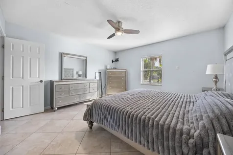 913 Bradley Court West Palm Beach FL 33405