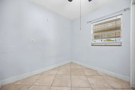 913 Bradley Court West Palm Beach FL 33405
