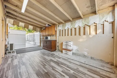 913 Bradley Court West Palm Beach FL 33405