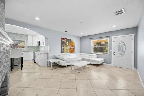 913 Bradley Court West Palm Beach FL 33405