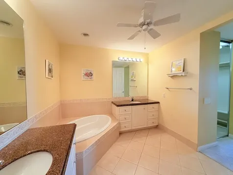 29 Harbour Isle Drive Hutchinson Island FL 34949