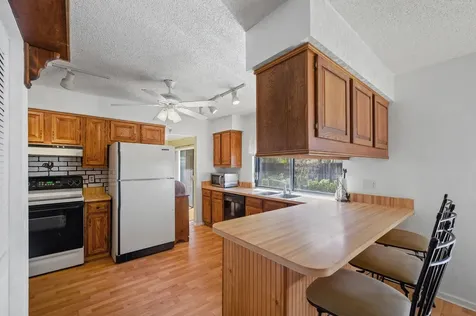 4914 Acorn Drive Boca Raton FL 33487