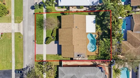 4914 Acorn Drive Boca Raton FL 33487