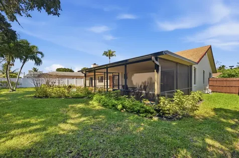 4914 Acorn Drive Boca Raton FL 33487
