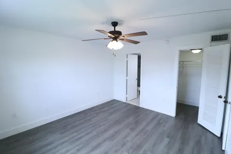 2900 N Pine Island Road Sunrise FL 33322