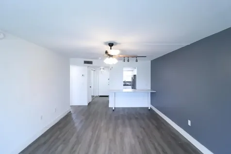 2900 N Pine Island Road Sunrise FL 33322