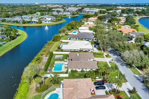 3125 Embassy Drive West Palm Beach FL 33401