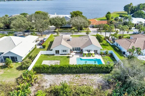 3125 Embassy Drive West Palm Beach FL 33401