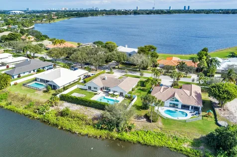 3125 Embassy Drive West Palm Beach FL 33401