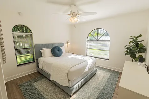 1190 Sw Live Oak Cove Port Saint Lucie FL 34986