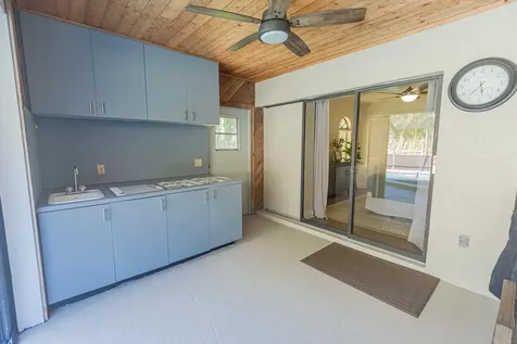 1190 Sw Live Oak Cove Port Saint Lucie FL 34986