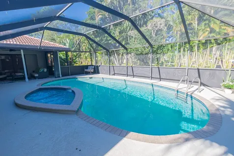 1190 Sw Live Oak Cove Port Saint Lucie FL 34986
