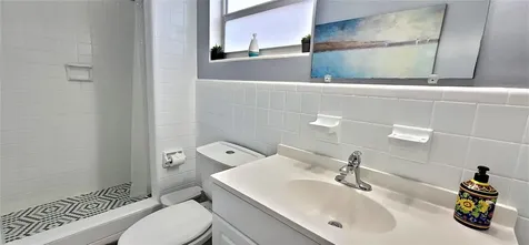 403 32nd Street West Palm Beach FL 33407