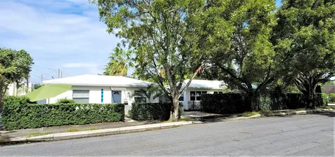 403 32nd Street West Palm Beach FL 33407