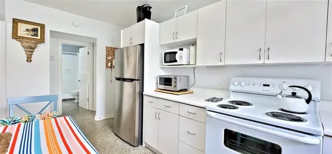 403 32nd Street West Palm Beach FL 33407