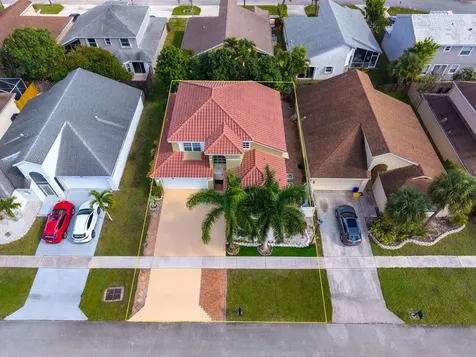 18956 La Costa Lane Boca Raton FL 33496