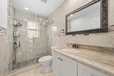 18956 La Costa Lane Boca Raton FL 33496