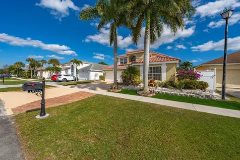 18956 La Costa Lane Boca Raton FL 33496