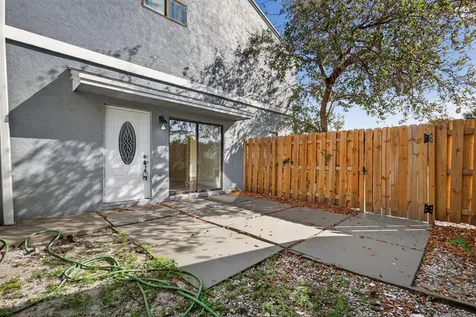 24 Crossings Circle Boynton Beach FL 33435