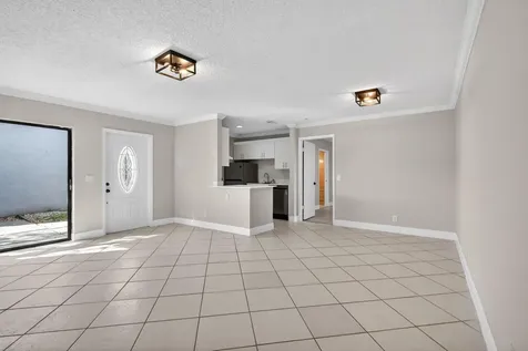 24 Crossings Circle Boynton Beach FL 33435