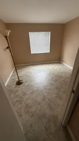 475 SE 8th Street Deerfield Beach FL 33441