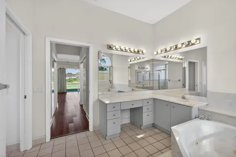 5649 Sea Biscuit Road Palm Beach Gardens FL 33418